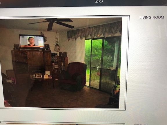 4th image of 3082 Wiese Way