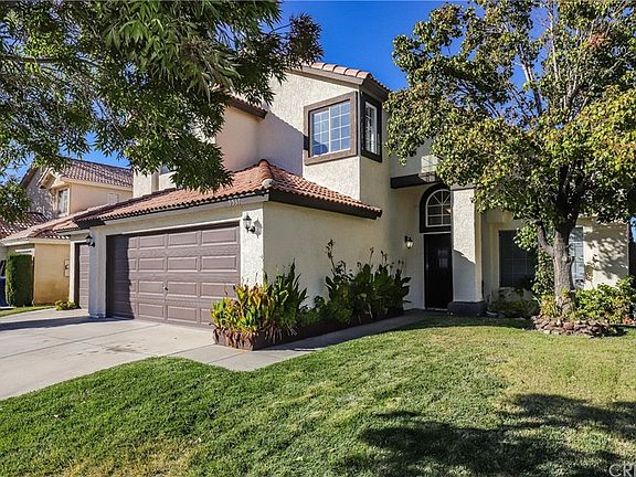 2nd image of 5537 Essex Dr