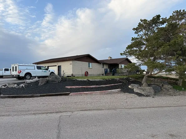 3929 Rast Rd, American Falls, ID 83211