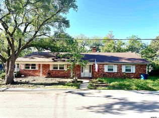 201 W Gilmer St, Big Sandy, TX 75755