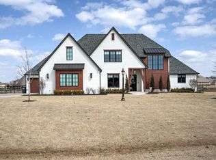 18943 E Red Fox Trl, Owasso, OK 74055