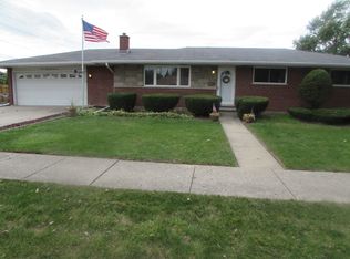 760 Beau Dr, Des Plaines, IL 60016