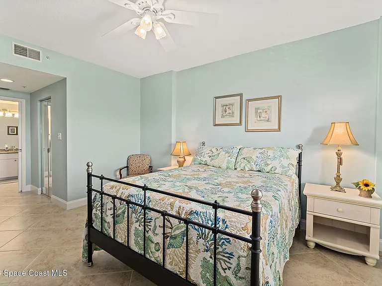 601 Shorewood Dr #G505 — Photo 28