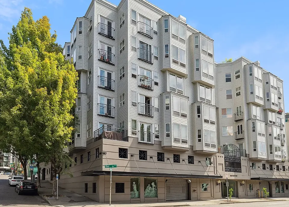 3028 Western Ave #309