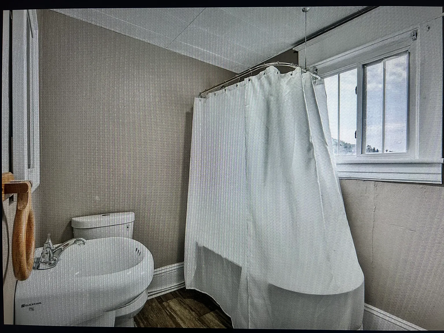 1 bed, 1789 sqft, $650 — Photo 4