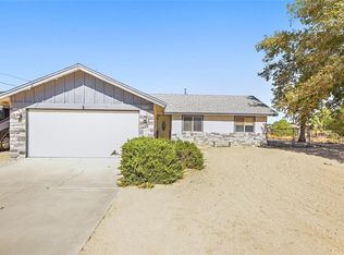 18416 Vine St, Hesperia, CA 92345