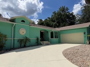 11878 W Riverhaven Dr, Homosassa, FL 34448