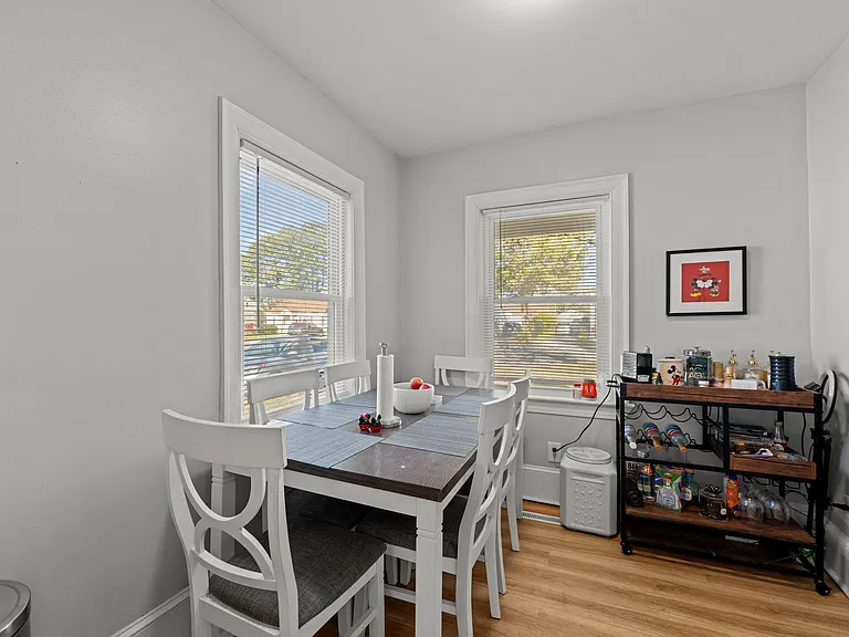 607 Watson Ave — Photo 17