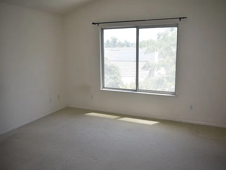 5229 Windham Way — Photo 13