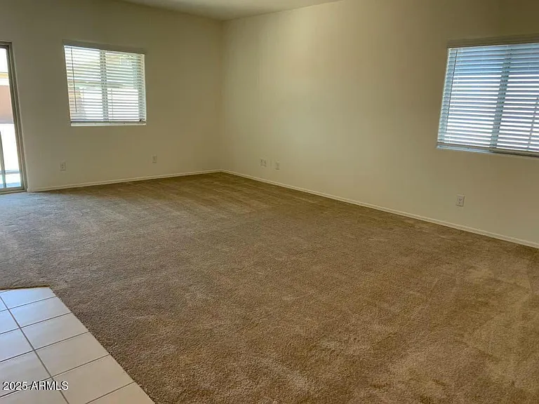 341 E Rio Pl — Photo 7