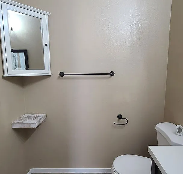 1300 S Arlington St #202 — Photo 14