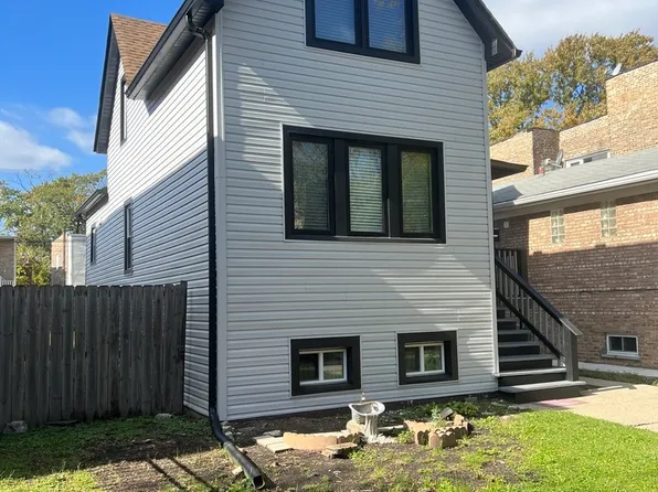 1426 N Laramie Ave, Chicago, IL 60651