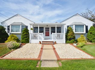 133 Grover Rd, Toms River, NJ 08753