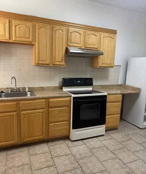 4202 Chestnut St — Photo 17