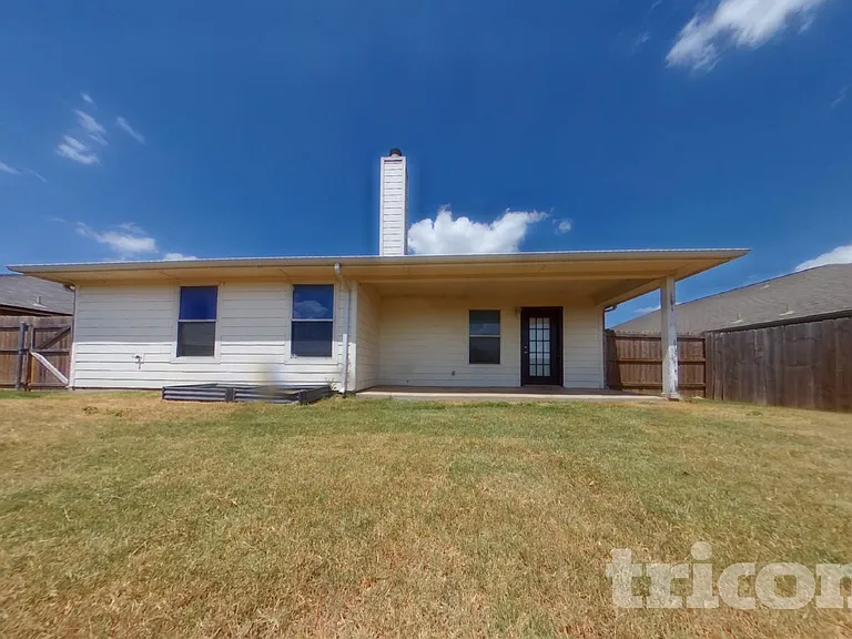 12809 Carpenter Ln — Photo 18