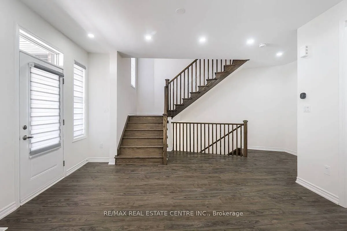 4 bed, $3,150 — Photo 4