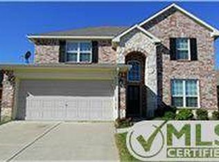 216 Parakeet Dr, Little Elm, TX 75068
