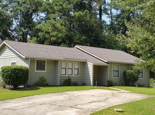 4668 Emerald Willow Dr, Acworth, GA 30101