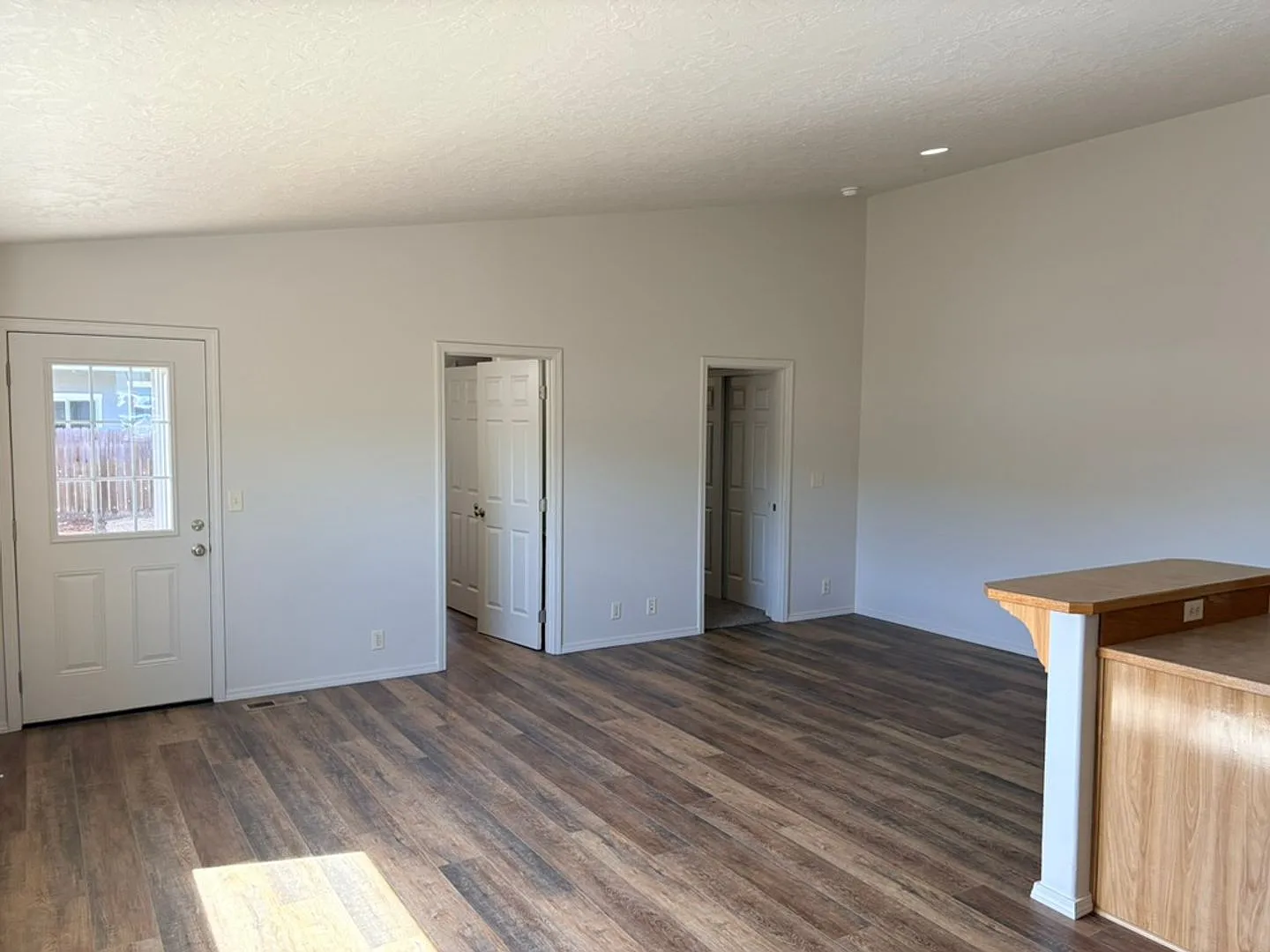 Beautifully Remodeled 3 Bedroom, 2 Bathroom Duplex with Private Yard & Attached Garage — Photo 3