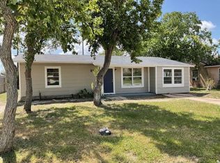 815 W 12th St, Freeport, TX 77541