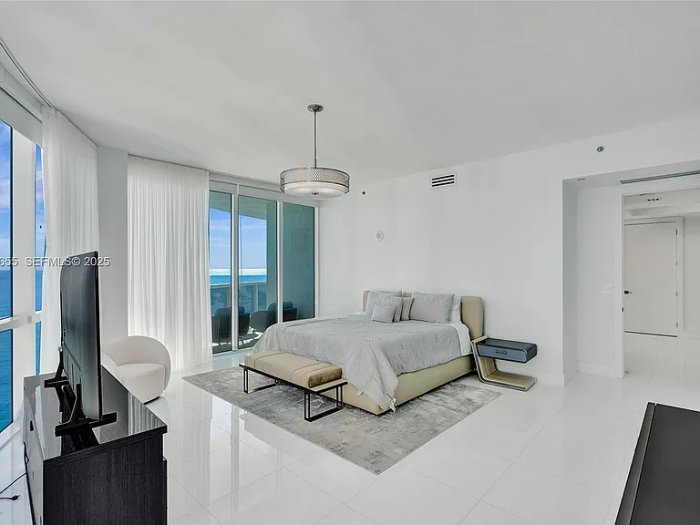 15811 Collins Ave #2701 — Photo 42
