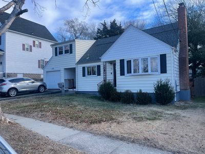 86 Henry Avenue, Stratford, CT, 06614