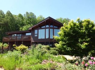 687 Parker Mountain Rd, Stanardsville, VA 22973