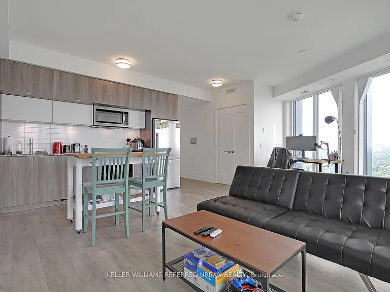 575 Bloor St E #3503 — Photo 10