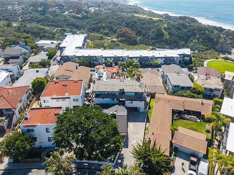 237 Avenida Montalvo #A — Photo 39