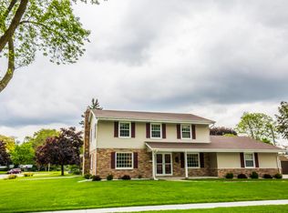 3134 S 119th St, West Allis, WI 53227