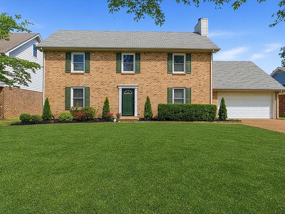 1st image of 609 Sugartree Ln