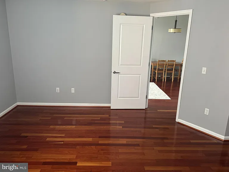 2720 S Arlington Mill Dr #706 — Photo 10