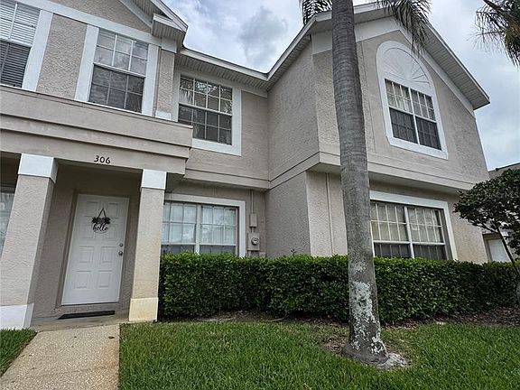 3rd image of 306 KENSINGTON LAKE CIRCLE