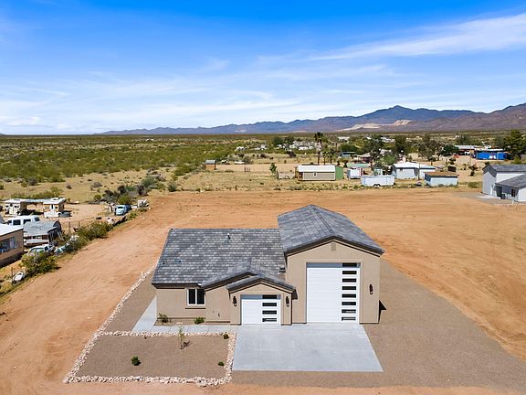 2nd image of 4715 W Burro Dr