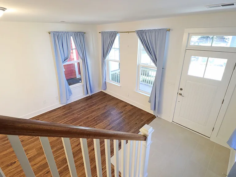 307 Saint Anns Aly — Photo 17