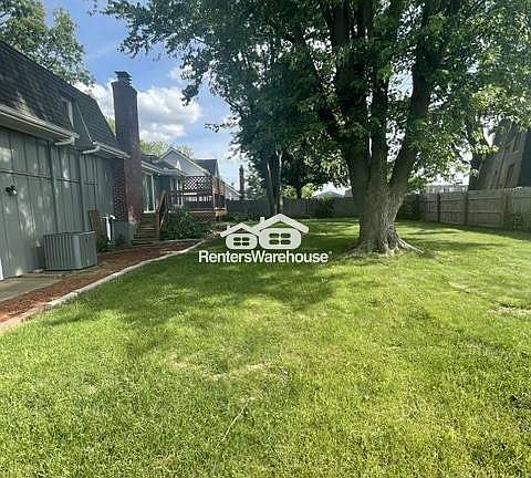2nd image of 12324 Bennington Ave
