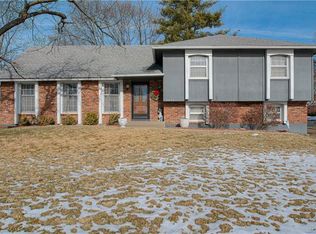 11806 W 51st St, Shawnee, KS 66203