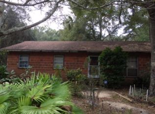 19203 Cedar Ln, Fairhope, AL 36532