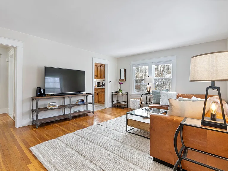 12 Hall Ave #A — Photo 9