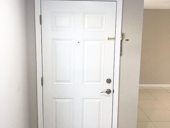 Welcome! 3 Bedroom, 2.5 Bath