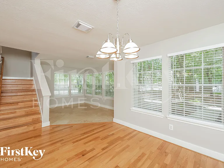 18819 Atasca Oaks Dr — Photo 4