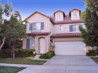31 Meadow Gln, Irvine, CA 92602