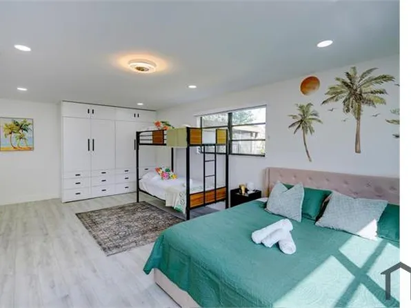 1935 NW 42nd St, Miami, FL 33142