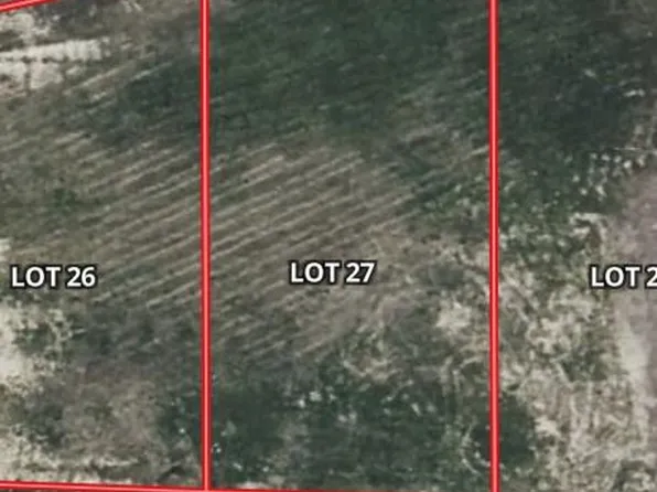 126 Aspen Dr, Batesville, IN 47006