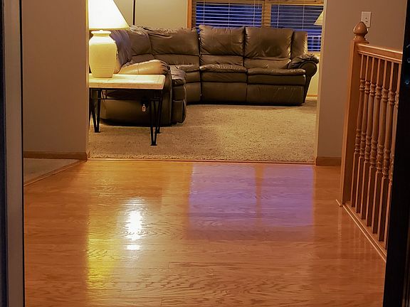 5th image of 16351 Gladiola St NW