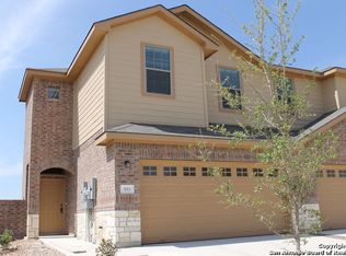 553 Creekside Cir, New Braunfels, TX 78130