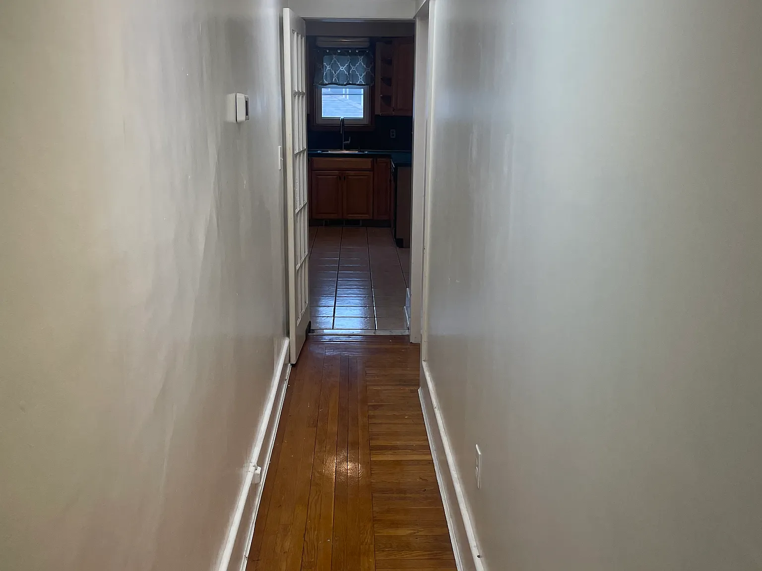 1 bed, 1000 sqft, $1,400 — Photo 4