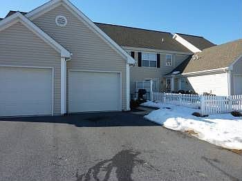 2nd image of 625 Courthouse Cir