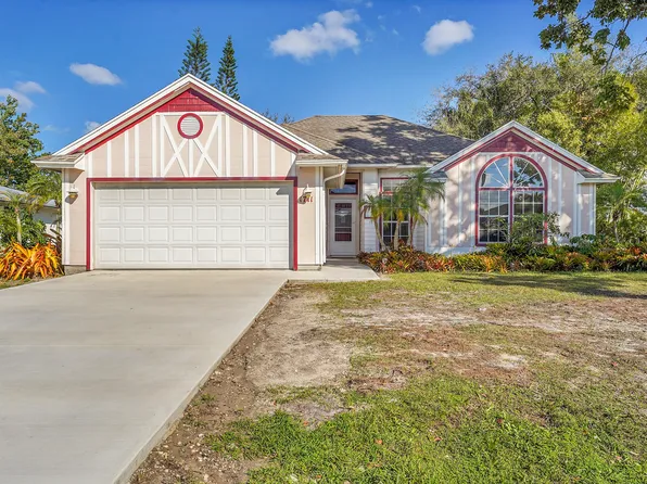 1711 SE Lorraine Street, Port St Lucie, FL 34952
