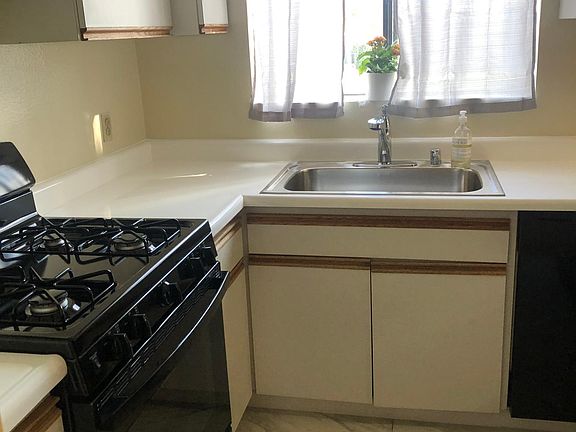 kitchen,new stove